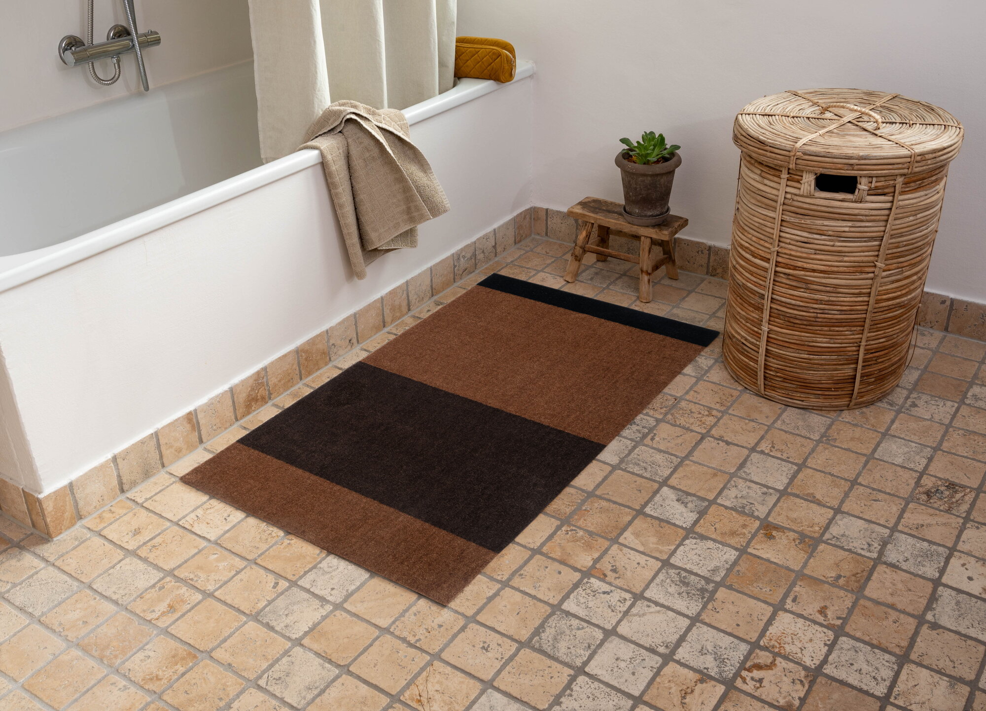Tica Copenhagen Stripes horizontal rug, 67 x 120 cm, cognac - d.brown ...