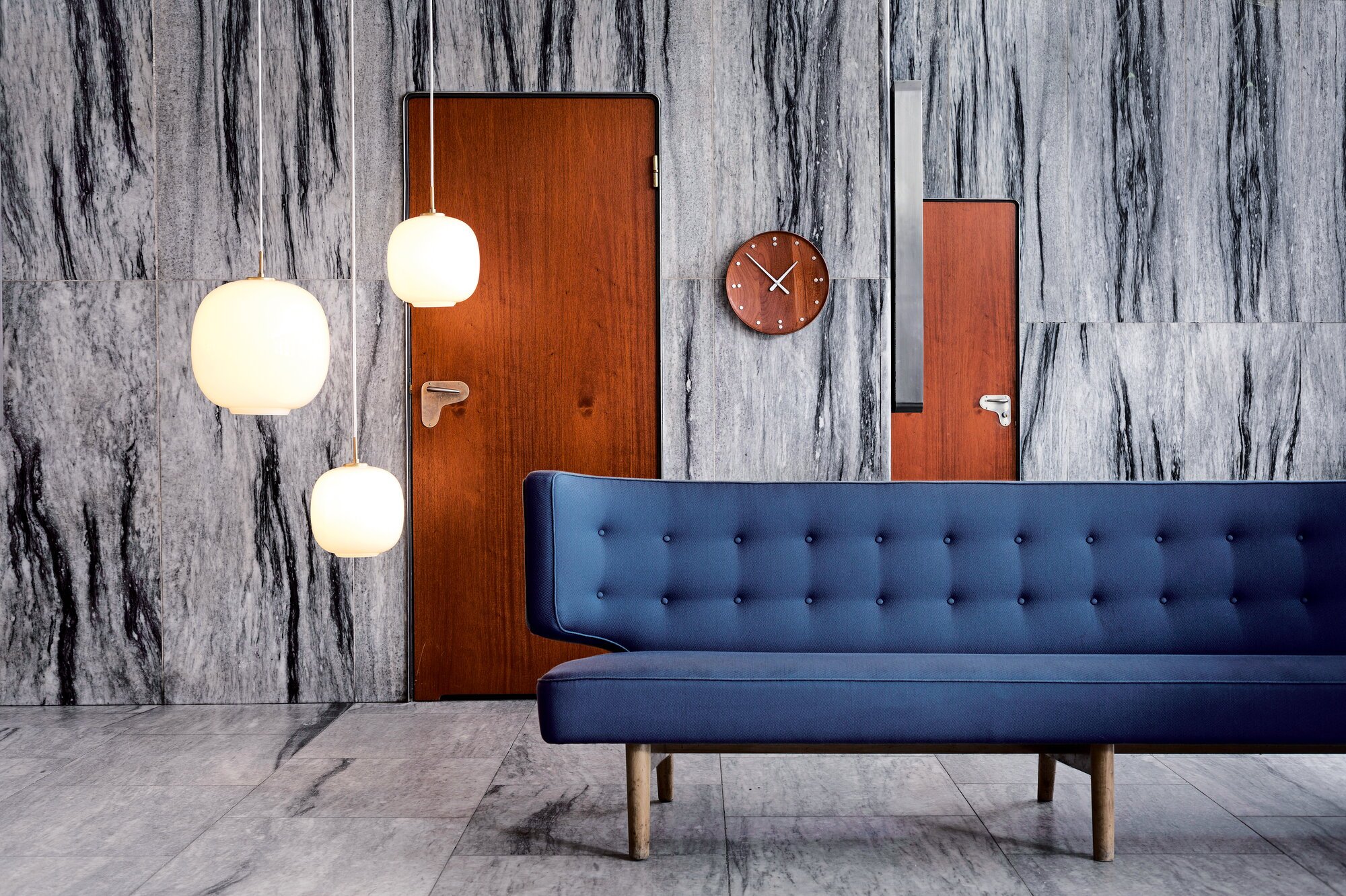 louis poulsen VL45 φ250 Louis Poulsen VL45 Radiohus 250 pendant | Finnish Design Shop