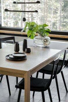 Tapio Anttila Collection Jat-ko 135/195 ausziehbarer Tisch, Eiche - Schwarz - Weiß