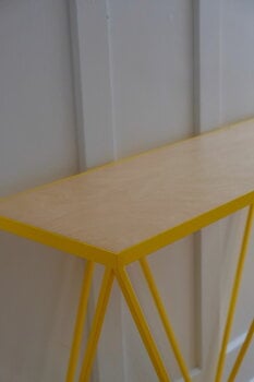&New Giraffe console table, yellow