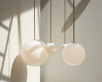 Michael Anastassiades Brass Architectural Collection riippuvalaisin 250, kiillotettu messinki, sisustuskuva