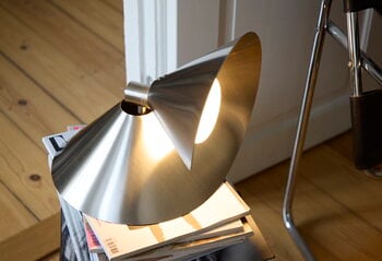 Frandsen Peel bordslampa, borstat rostfritt stål