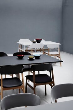 Normann Copenhagen Sedia Herit, rovere - bianco