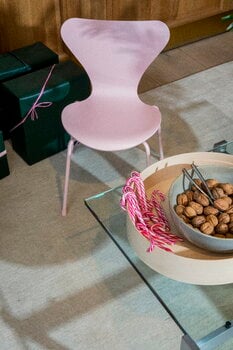 Fritz Hansen Series 7 lasten tuoli, roosa