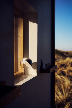 Frandsen Lampada da tavolo portatile Pila, alluminio spazzolato, immagine decorativa