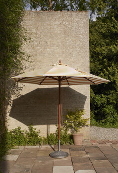 Skagerak Messina parasol ø 270 cm, striped, gold - white