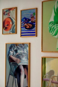 Paper Collective Shrimp & Stripes juliste, sisustuskuva