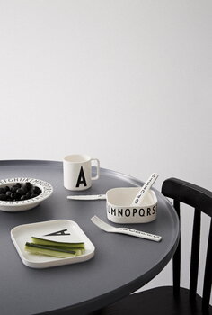 Design Letters Classics In A Suitcase tableware set, A-Z