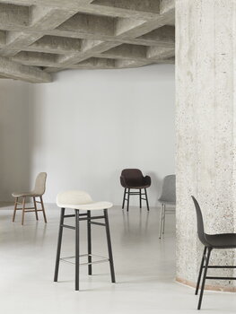 Normann Copenhagen Form bar stool, 65 cm, black oak - Main Line Flax 20