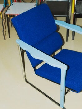 Hem Experiment lounge chair 502, blue - ultramarine, decoration image