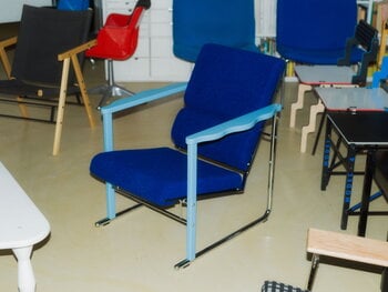 Hem Experiment lounge chair 502, blue - ultramarine, decoration image