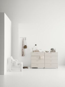 String Furniture Barra con ganci appendiabiti Relief, piccola, 41 cm, bianca