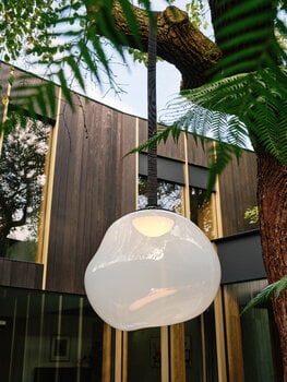 Tom Dixon Lampada portatile Melt, grande, opale - nero, immagine decorativa