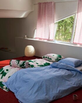 Marimekko Unikko Häivähdys duvet cover, 220 x 240 cm, off-white - pink - green, decoration image