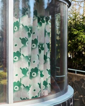 Marimekko Tissu en coton Pieni Unikko Häivähdys, blanc cassé - rose - vert, image décorative