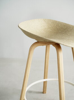 Normann Copenhagen Mat baarijakkara, 65 cm, pyökki - cream steel - hemp, sisustuskuva
