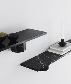 Normann Copenhagen Sten hylly, 120 cm, musta marmori, sisustuskuva