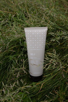 Skandinavisk Body wash  RO, 225 ml