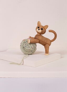 Spring Copenhagen Sneaky Kitten figuuri, sisustuskuva