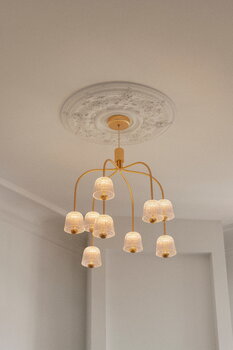 Nuura Lampada a sospensione Asteea 9, ottone satinato - vetro chiaro a onda, immagine decorativa