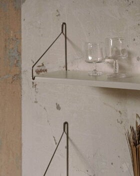 Frama D20 shelf, 40 cm, warm white steel, decoration image