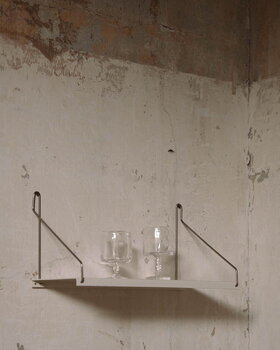 Frama D20 shelf, 40 cm, warm white steel
