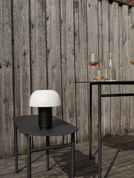 Zone Denmark Lampada portatile Harvest Moon, nero, immagine decorativa