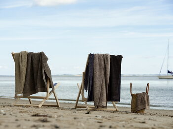 Zone Denmark Classic kylpypyyhe, 70 x 140 cm, gull grey, sisustuskuva