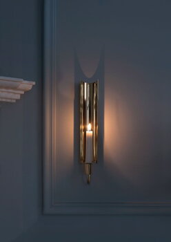 Skultuna Reflex sconce, polished brass, decoration image