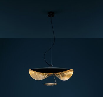 Catellani & Smith Lederam Manta S1 pendant lamp, gold - black, decoration image