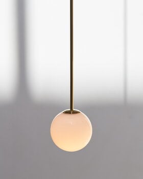 Michael Anastassiades Brass Architectural Collection riippuvalaisin 80, kiillotettu messinki, sisustuskuva