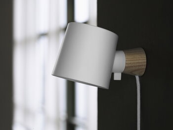 Normann Copenhagen Rise wall lamp, white, decoration image
