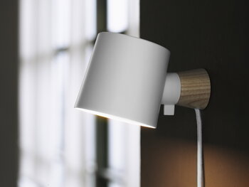 Normann Copenhagen Rise wall lamp, white, decoration image