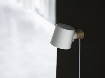 Normann Copenhagen Rise wall lamp, white, decoration image