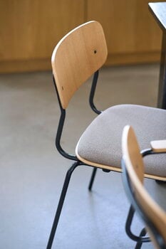 FDB Møbler J182 Holmen chair, oak veneer - Grain Taupe, decoration image