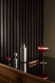 Eva Solo Cocktail shaker, 0,7 L, ruostumaton teräs - pähkinäpuu
