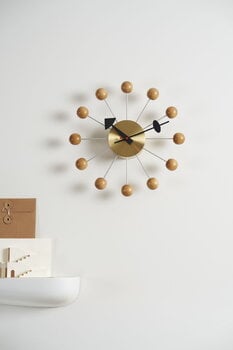 Vitra Orologio Ball Clock, ciliegio
