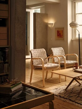 Artek Aalto Armchair 45, Birke - naturfarben/schwarzes Geflecht - Rattangeflecht