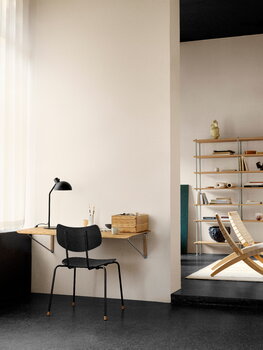 Carl Hansen & Søn AB019 työpöytä, 120 x 60 cm, öljytty tammi - ruostumaton teräs, sisustuskuva