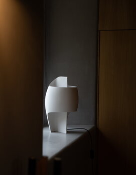 DCWéditions La Lampe B table lamp, white