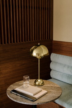 &Tradition Flowerpot VP3 table lamp, brass plated