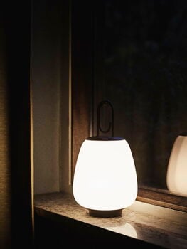 &Tradition Lucca SC51 table lamp, opal - black