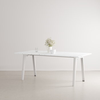 TIPTOE New Modern table 190 x 95 cm, recycled plastic - cloudy white, decoration image