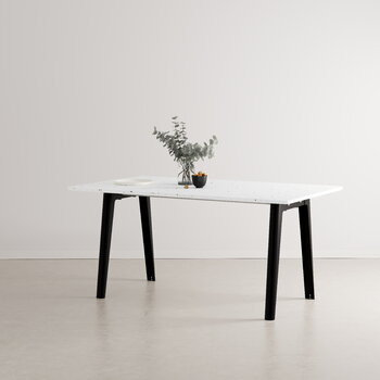 TIPTOE New Modern bord 160 x 95 cm, återvunnen plast - grafit svart