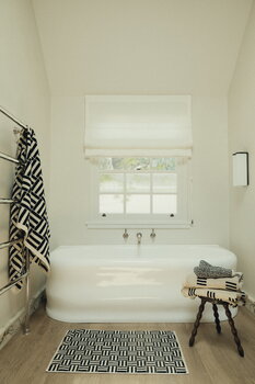 Baina Tappetino da bagno Saroma, 50 x 80 cm, sabbia - nero, immagine decorativa