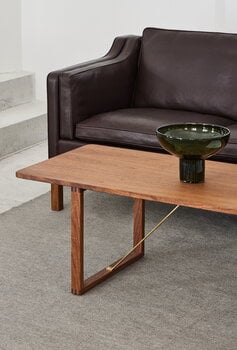 Fredericia BM67 coffee table, oiled walnut - brass