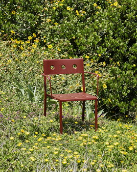 HAY Balcony käsinojallinen tuoli, iron red