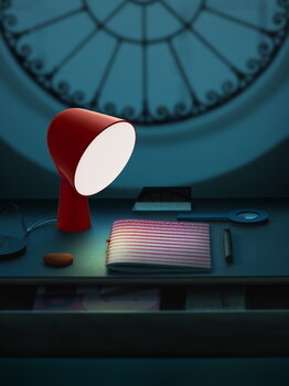 Foscarini Binic table lamp, red