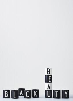 Design Letters Tazza Arne Jacobsen, nera, A-Z