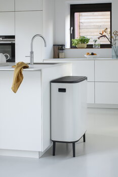 Brabantia Bo Touch Bin Hi soptunna, 60 l, vit